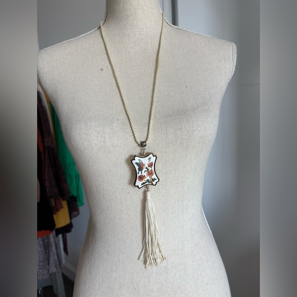 Floral Pendant Necklace with Tassel
